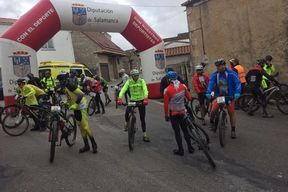 Foto 5 - Hasta 84 corredores, en la IV Marcha BTT de Barruecopardo  