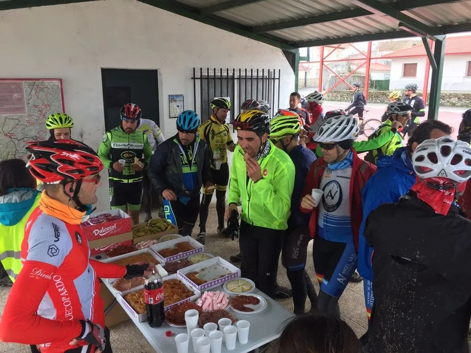 Foto 2 - Hasta 84 corredores, en la IV Marcha BTT de Barruecopardo  