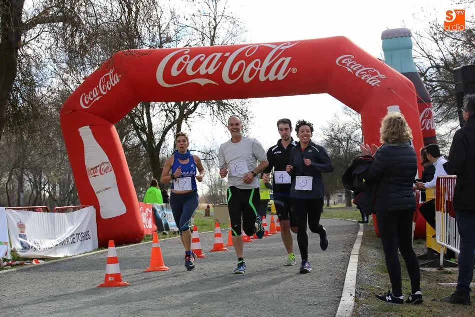 Foto 3 - La Carrera de l Isla del Soto cumple con su cita anual con el atletismo y la solidaridad