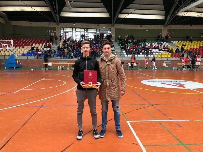 Foto 4 - Machada del Aquimisa frente al Gij&oacute;n Basket (85-68)  
