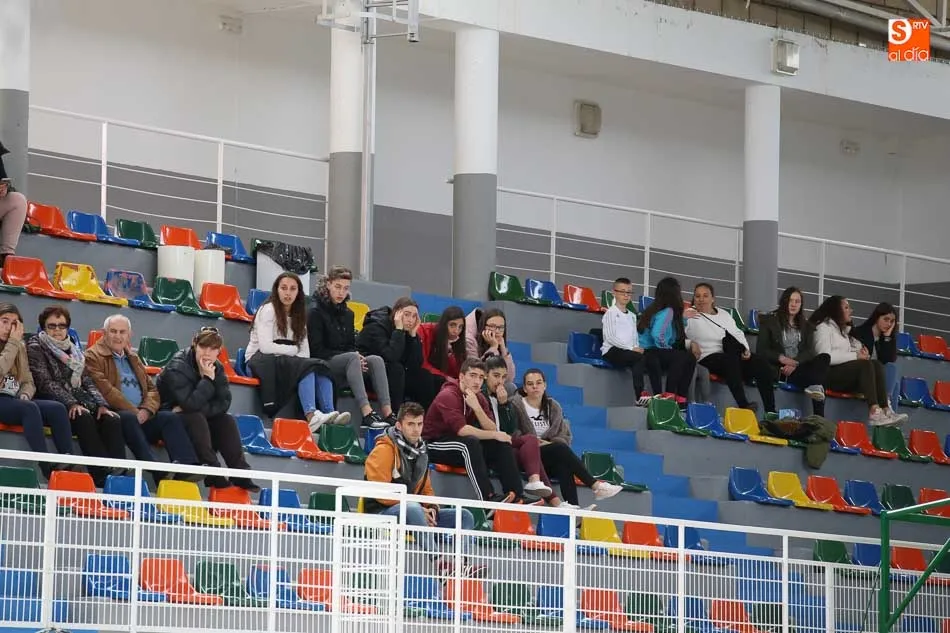 Foto 4 - El Herbalife Santa Marta supera al Fedesa mientras las universitarias caen por un punto ante...