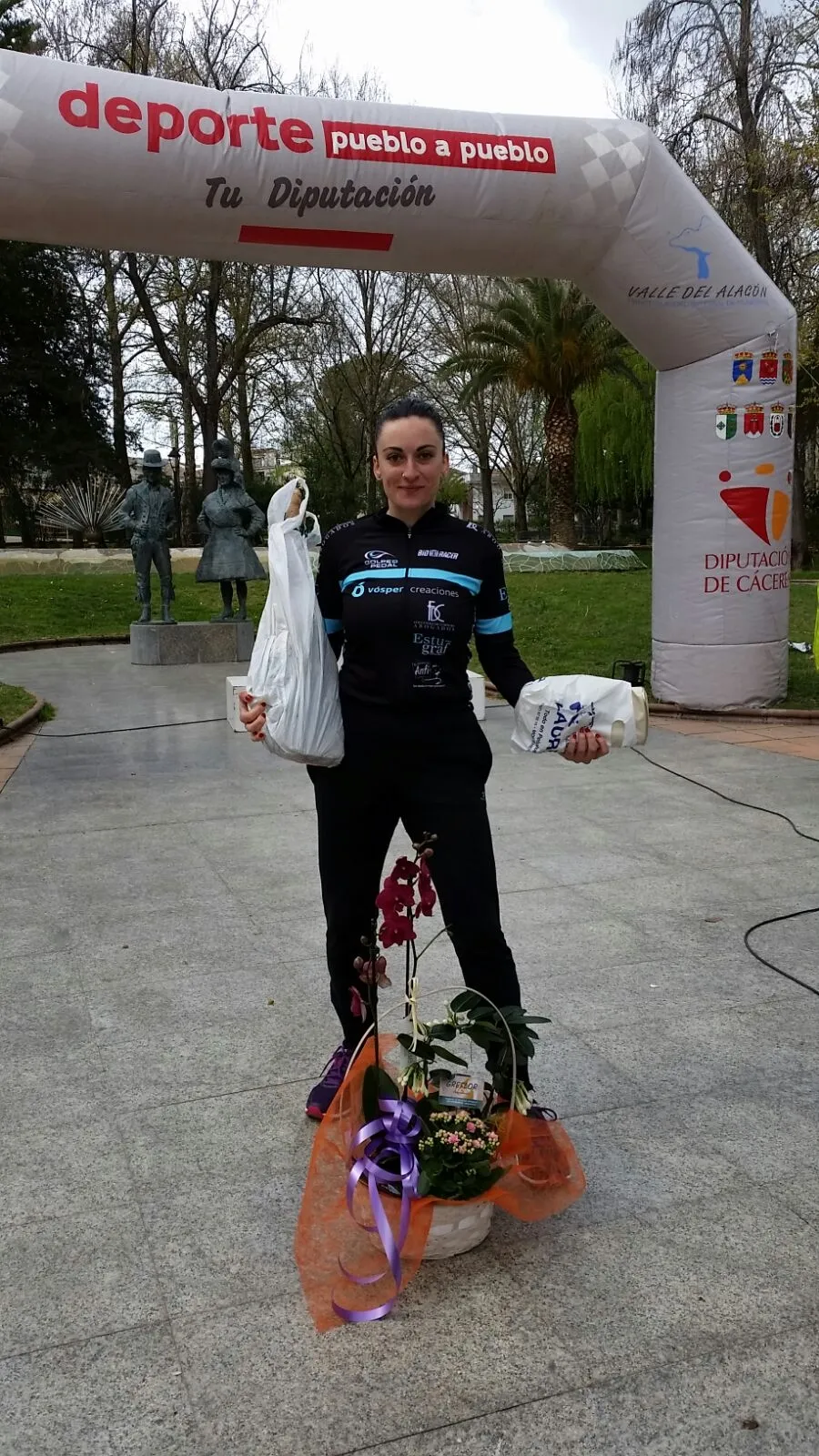 Foto 4 - Ainhoa S&aacute;nchez Casta&ntilde;o se impone en la &lsquo;Ruta de la Prehistoria&rsquo; de Montehermoso  