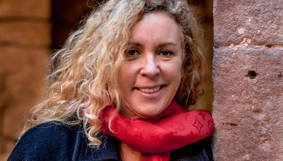 María José Elices, escritora