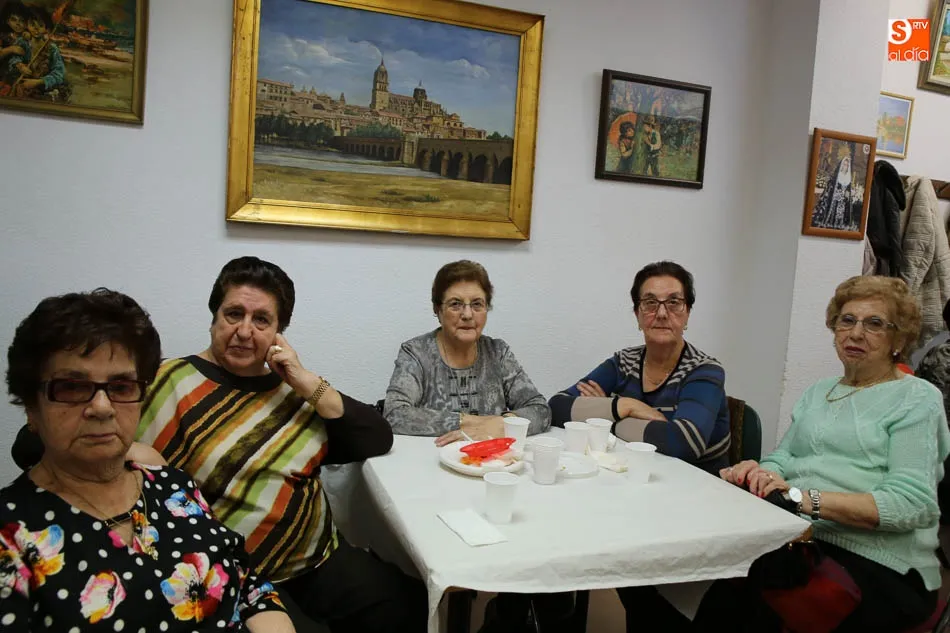 Foto 10 - La Asociaci&oacute;n de Mayores La Golondrina celebra el Lunes de Aguas &nbsp;  