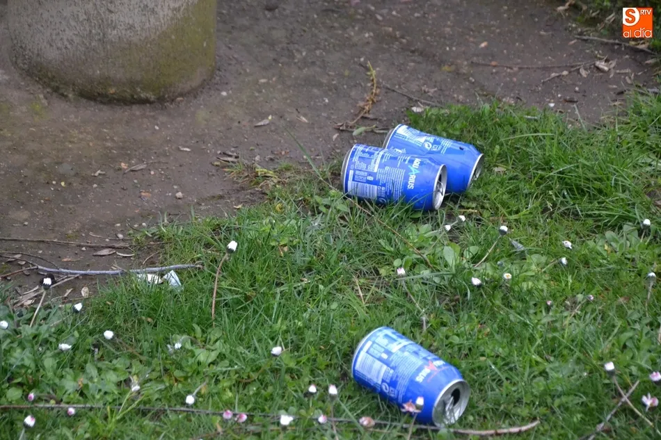 Foto 4 - El mal tiempo &lsquo;cancela&rsquo; el Lunes de Aguas al aire libre  