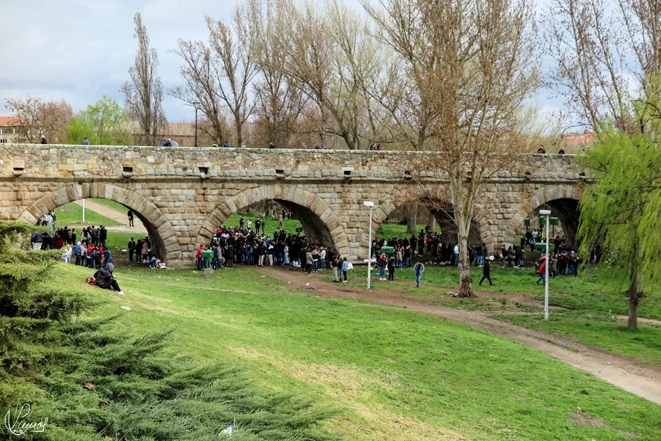 Foto 4 - Al abrigo de la piedra romana