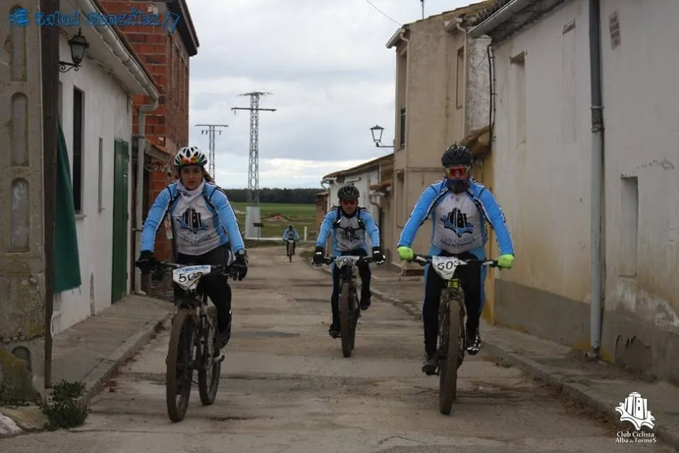 Foto 10 - &Eacute;pica sexta marcha cicloturista &Aacute;vila &ndash;&nbsp;Alba de Tormes, lluvia, barro y viento