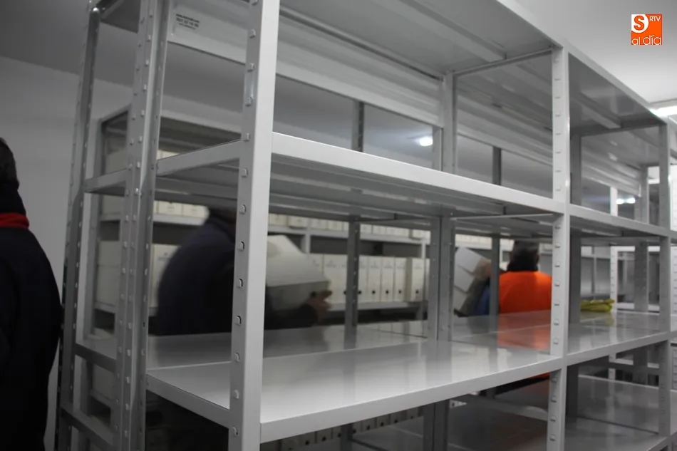 Foto 10 - El Ayuntamiento traslada su archivo hist&oacute;rico a las nuevas dependencias de la Casa Consistorial  
