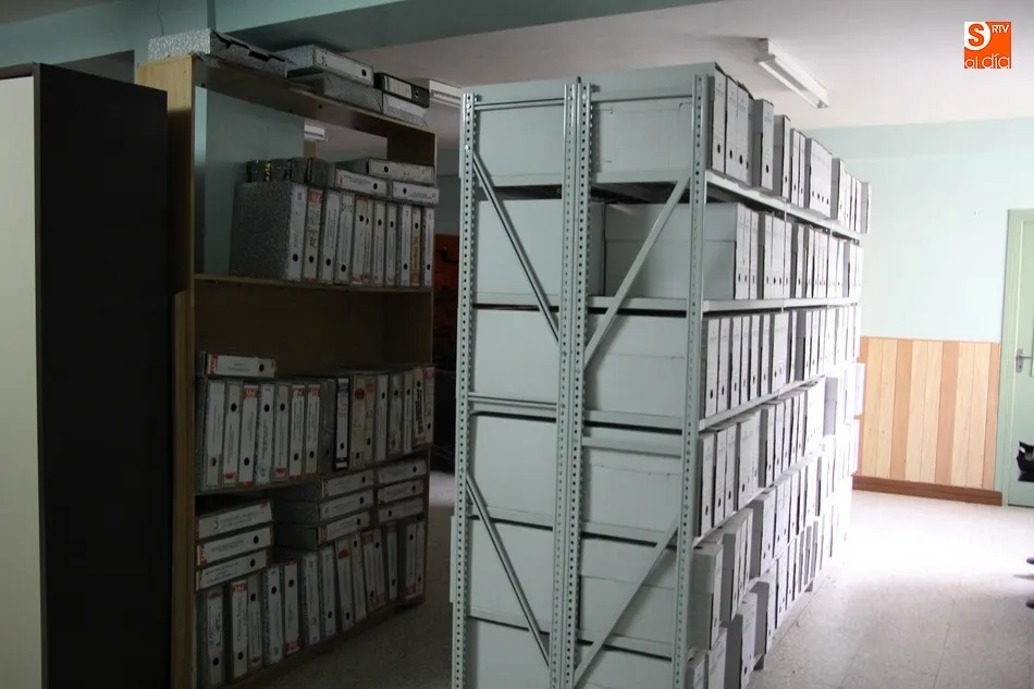 Foto 4 - El Ayuntamiento traslada su archivo hist&oacute;rico a las nuevas dependencias de la Casa Consistorial  