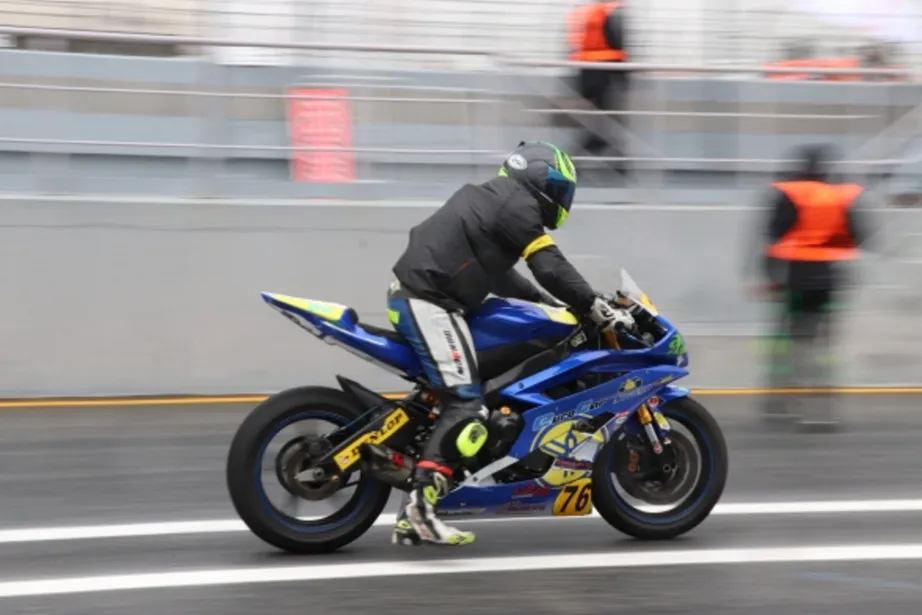 Foto 4 - Merch&aacute;n, Pericl&eacute;s y Coelho ganan las 3 horas de resistencia del circuito de Estoril en...