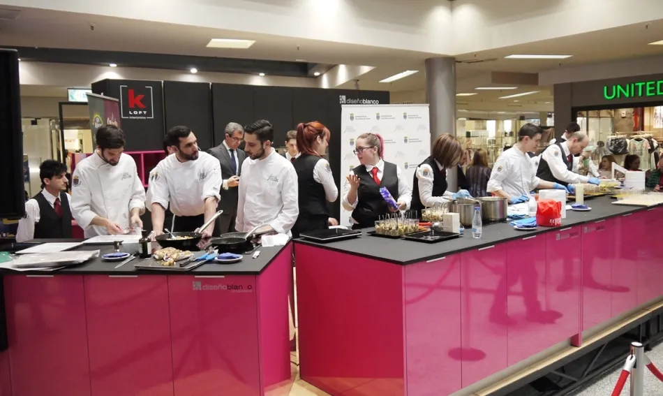 La quinta edición del Show Cooking del Centro Comercial El Tormes fue de nuevo una ocasión única para probar platos de vanguardia