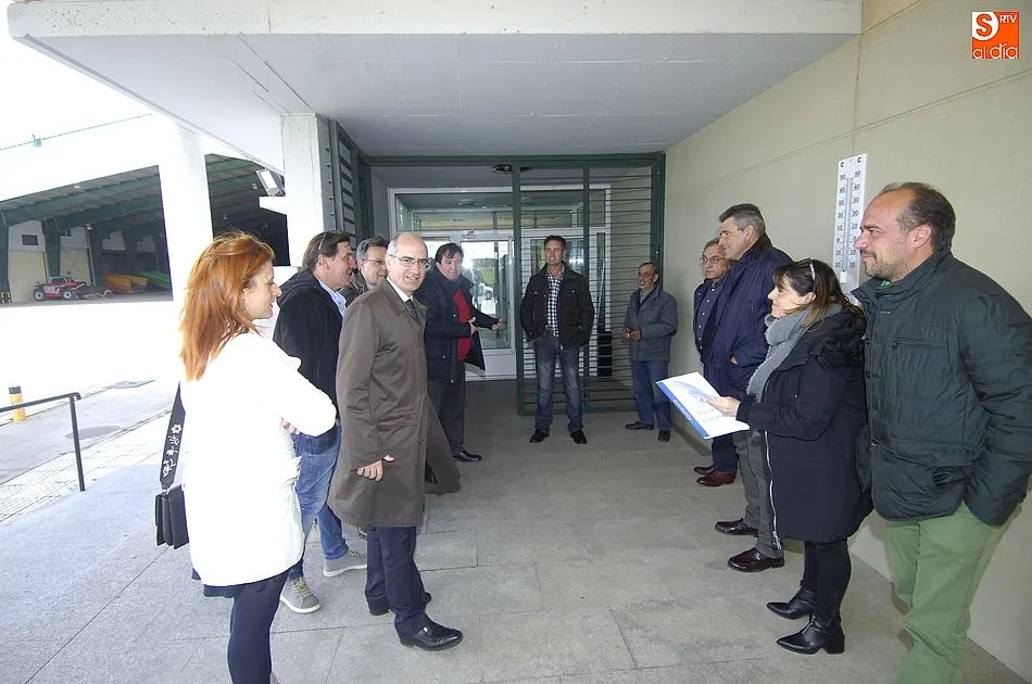 Foto 11 - M&aacute;s de 388.000 euros mejoran la comunicaci&oacute;n entre El Pedroso de la Armu&ntilde;a y Arabayona de M&oacute;gica