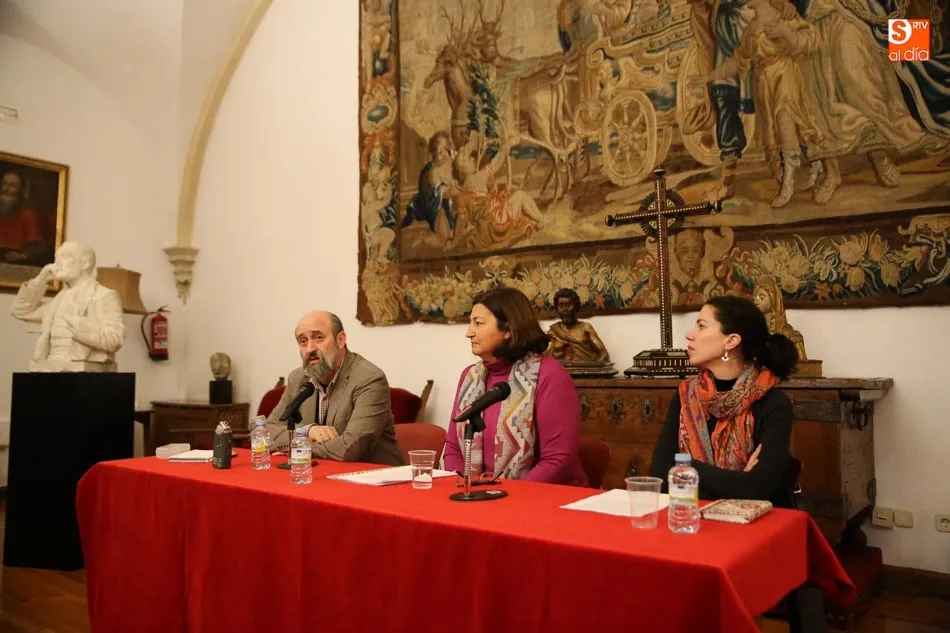 Foto 5 - La filosof&iacute;a a debate con Unamuno de fondo a trav&eacute;s de la conferencia de Mar&iacute;a Jos&eacute; Guerra