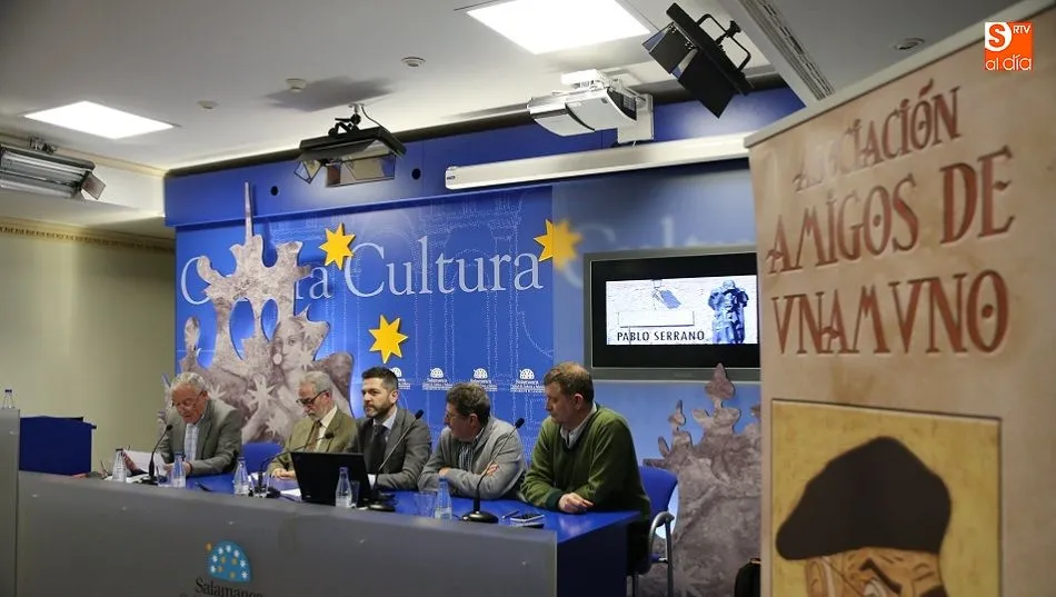 Un instante de la mesa redonda. Fotos: Alberto Martín