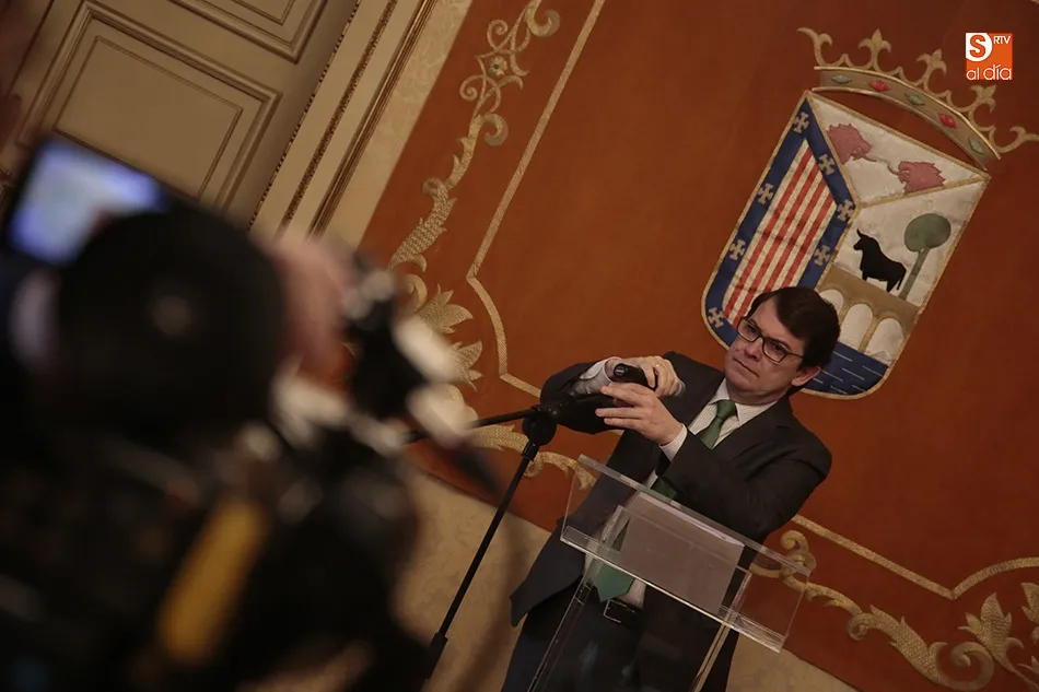 Foto 3 - El Ayuntamiento aportar&aacute; 8.000 euros al Casino para actividades culturales gratuitas