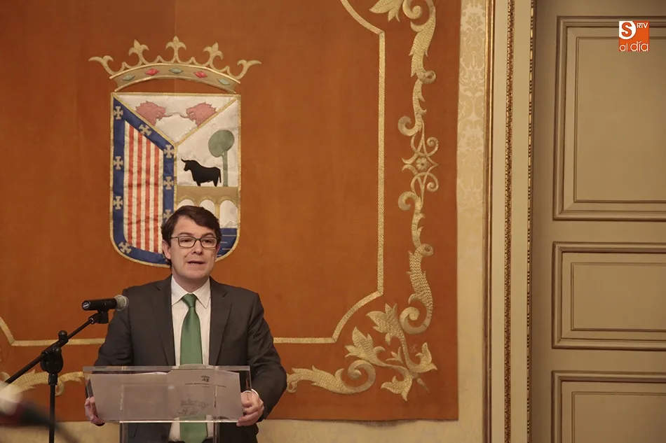 Foto 2 - El Ayuntamiento aportar&aacute; 8.000 euros al Casino para actividades culturales gratuitas