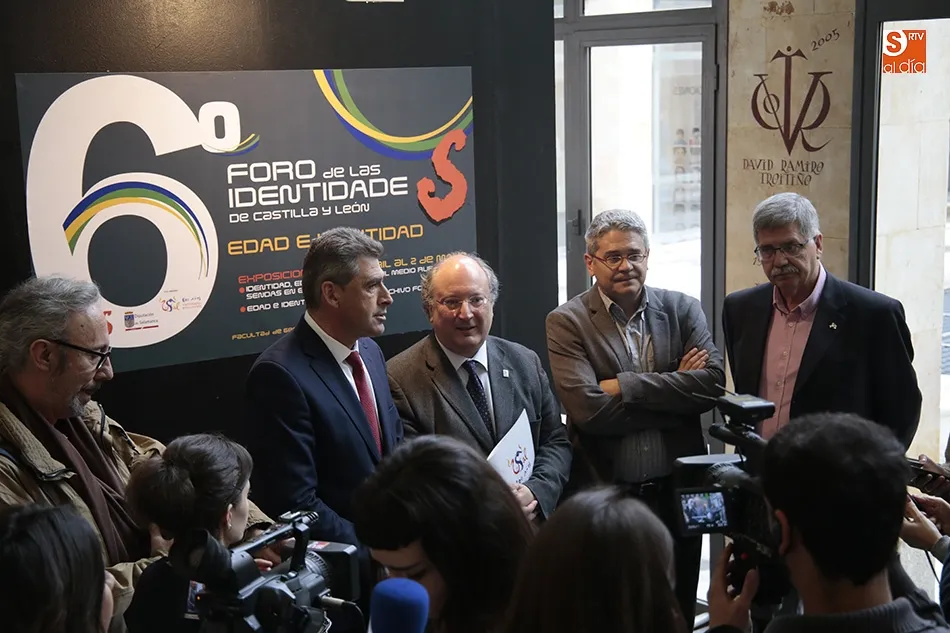 Foto 10 - El VI Foro de las Identidades atrae a los j&oacute;venes investigadores de la Castilla y Le&oacute;n