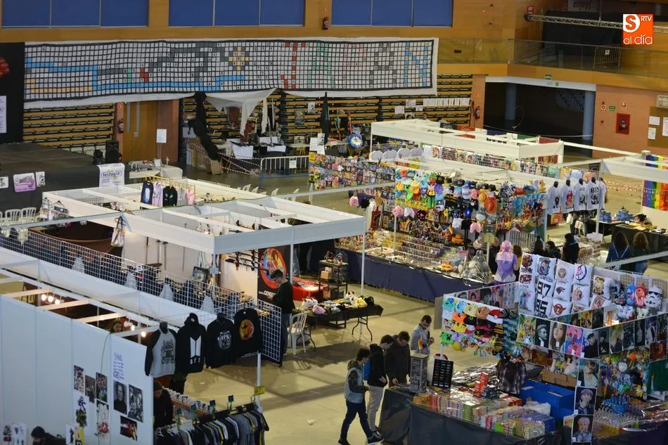 Foto 2 - Comienza la tercera edici&oacute;n del Sal&oacute;n Otaku Salamanca  