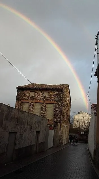 Foto 3 - Un precioso arco iris doble llama la atenci&oacute;n de los vecinos