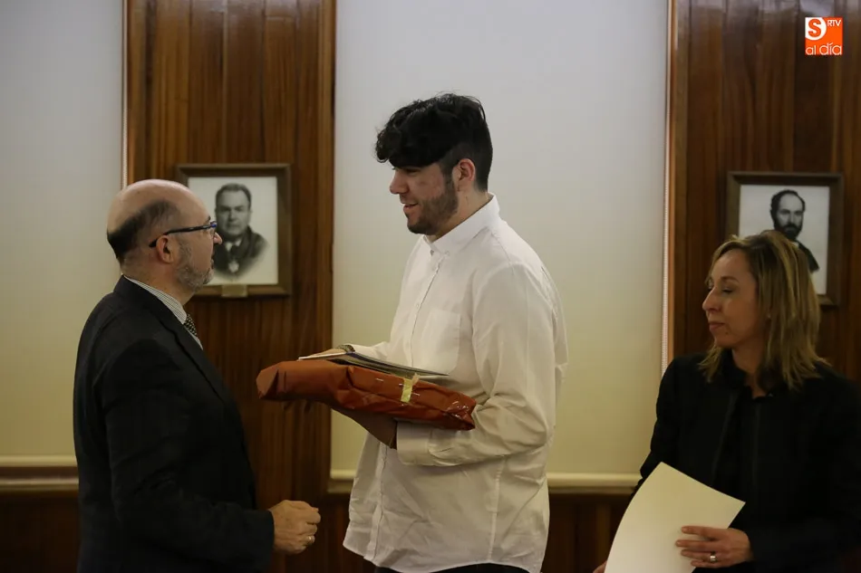 Foto 9 - Entrega de premios de la fase local de la Olimpiada de Qu&iacute;mica
