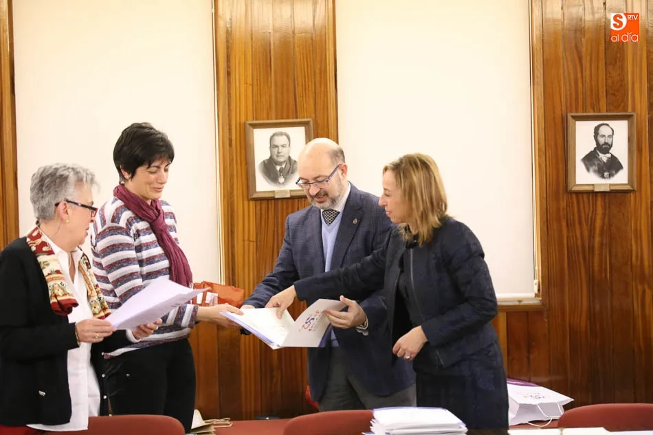 Foto 7 - Entrega de premios de la fase local de la Olimpiada de Qu&iacute;mica