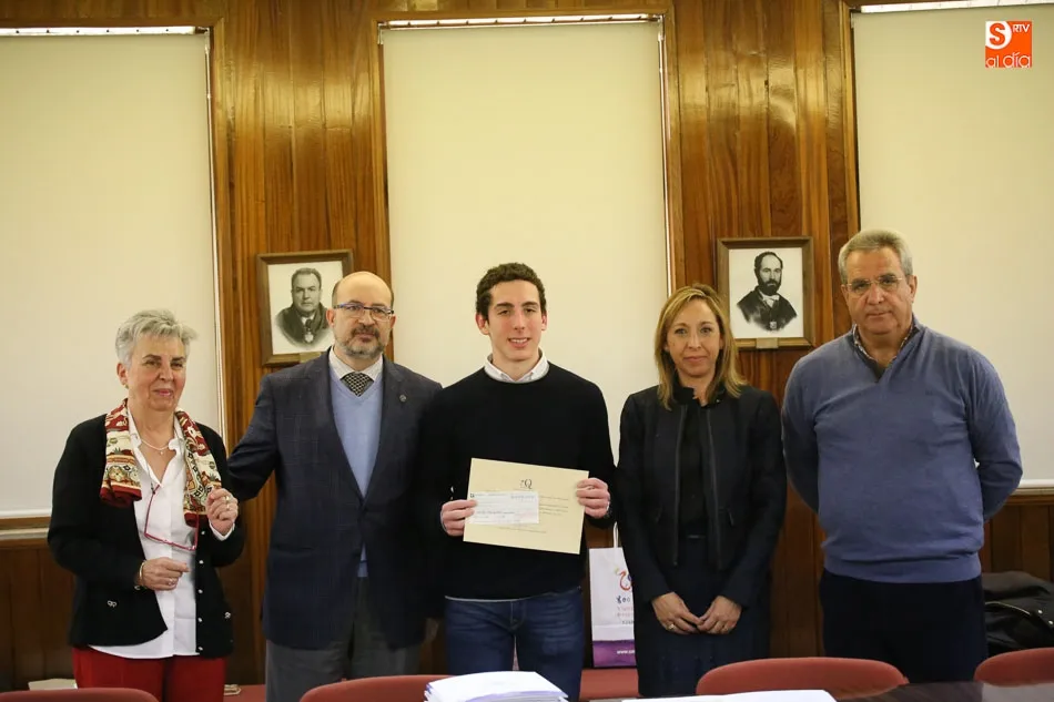 Foto 5 - Entrega de premios de la fase local de la Olimpiada de Qu&iacute;mica