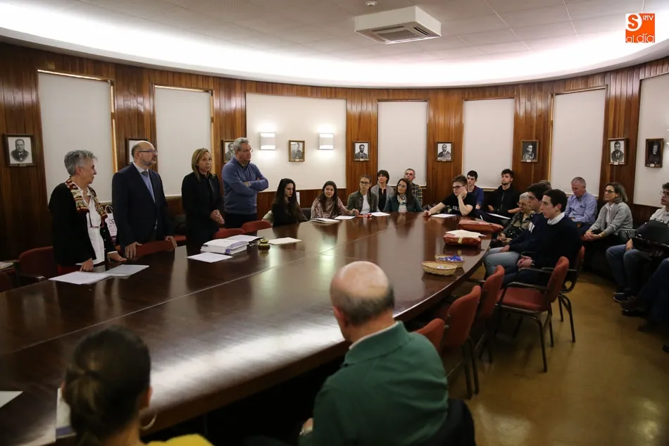 Foto 4 - Entrega de premios de la fase local de la Olimpiada de Qu&iacute;mica