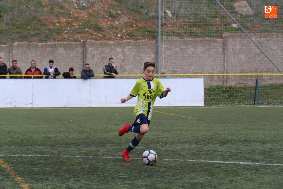 Foto 6 - Resultados, clasificaciones e im&aacute;genes de las categor&iacute;as de f&uacute;tbol provincial    &nbsp;  