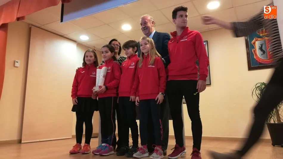 Foto 5 - Vicente del Bosque ejerce de anfitri&oacute;n en la entrega de premios que llevan su nombre en Cabrerizos