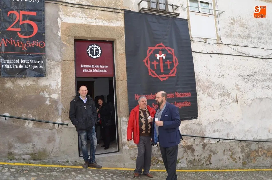 Foto 4 - La Hermandad de Jes&uacute;s Nazareno inaugura su nueva sede  