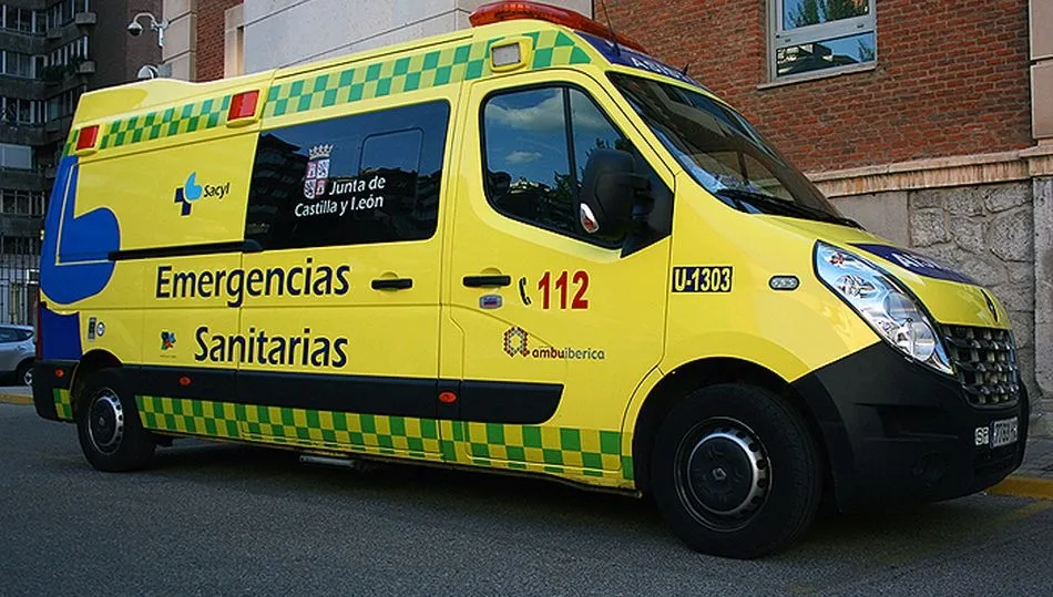 Foto 2 - Un joven de 19 a&ntilde;os, herido por arma blanca en el est&oacute;mago en Guijuelo
