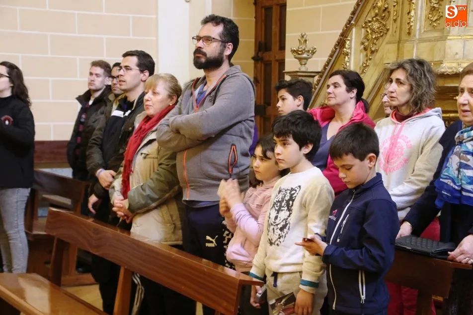 Foto 8 - Cuarenta peregrinos llegan a la villa ducal con el Jubileo Teresiano de Cofrad&iacute;as