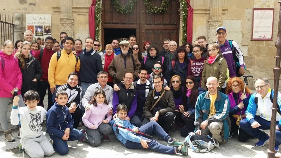 Participantes en el Jubileo Teresiano de cofradías