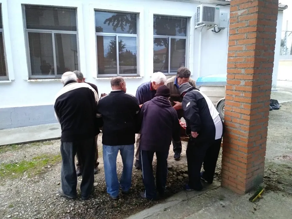 Foto 10 - Los mayores celebran la matanza tradicional