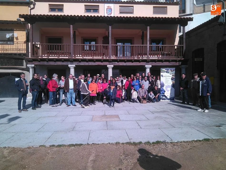 Foto 7 - Los cerezos y vi&ntilde;edos al servicio del turismo primaveral