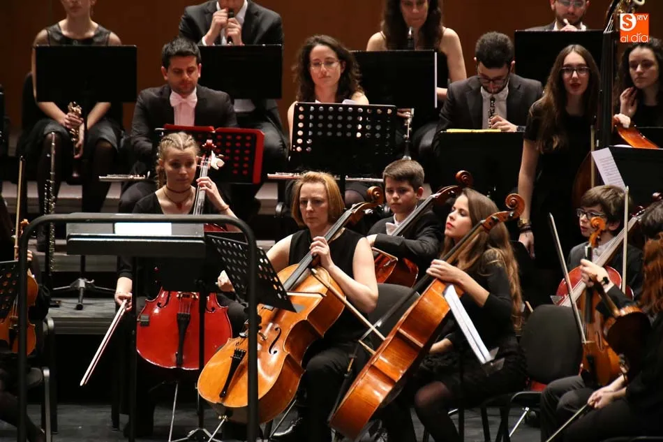 Foto 10 - La Joven Orquesta Sinf&oacute;nica y Ciudad de Salamanca realizan el tercer concierto de la temporada  