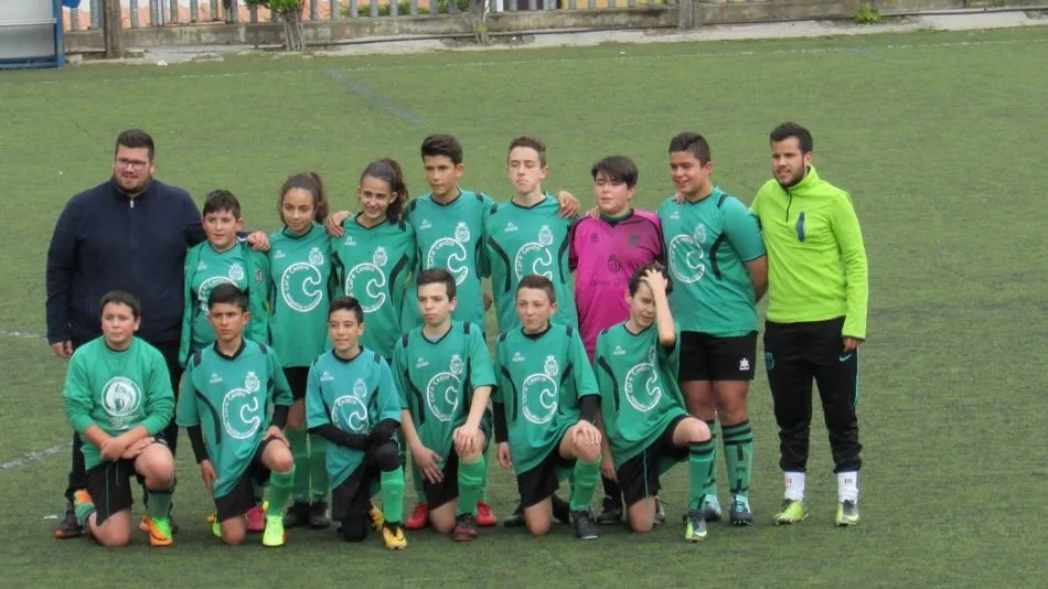 Superioridad del CDF Vitigudino Infantil ante el Salamanca FF (1-6)  