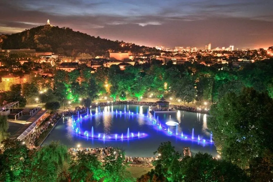Foto 2 - El Festival de Poes&iacute;a de Bulgaria contar&aacute; con los versos de Alencart  