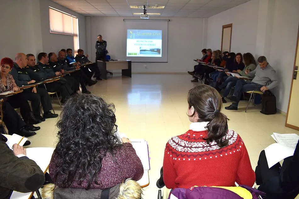 El centro cultural vuelve a acoger una reunión contra la violencia machista organizada por la Benemérita. Foto: Ayto. Guijuelo