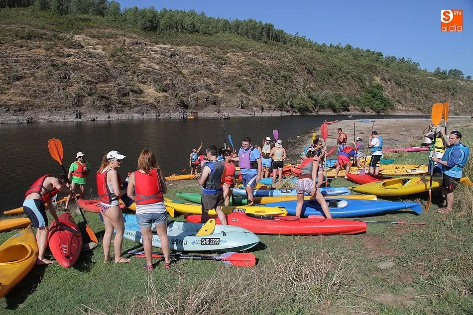 Las piraguas volverán a recorrer el río Alagón desde Sotoserrano