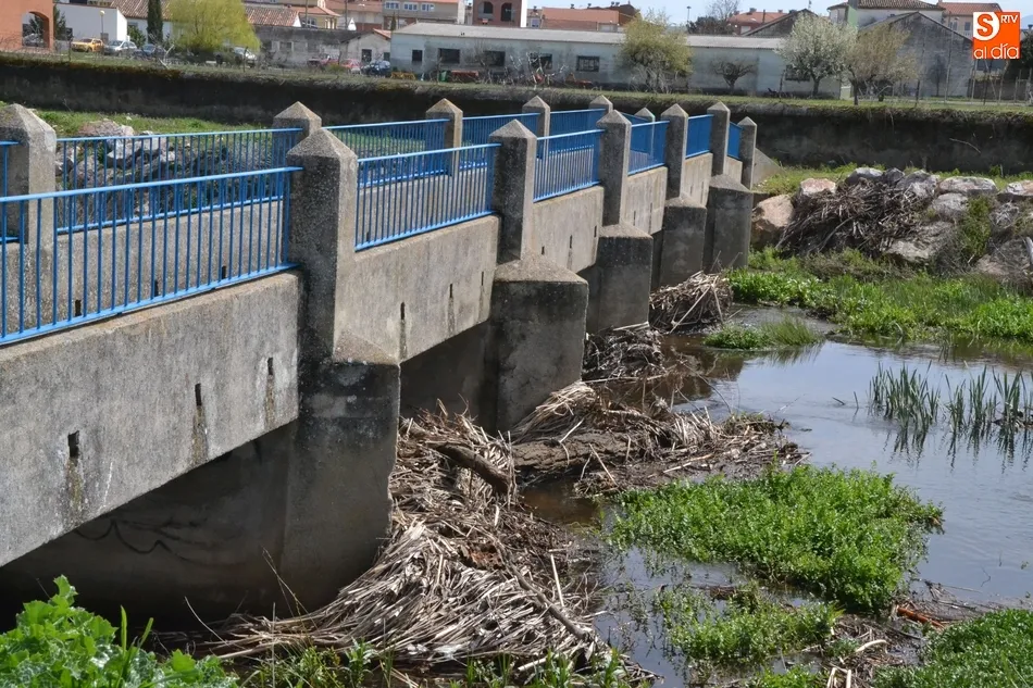 Foto 5 - Cambio radical en la imagen del Regato Bod&oacute;n aguas arriba de Santa Marina  