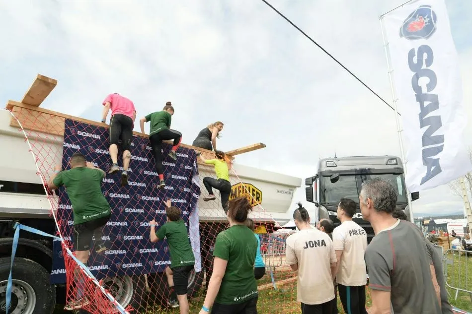 Memorable triplete de victorias en La Carrera del Transporte by Scania  