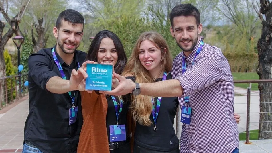 Lucía Martín (Burgos), Daniel Martínez (Burgos), Javier López (Salamanca) y Leire Aparicio (Bilbao)