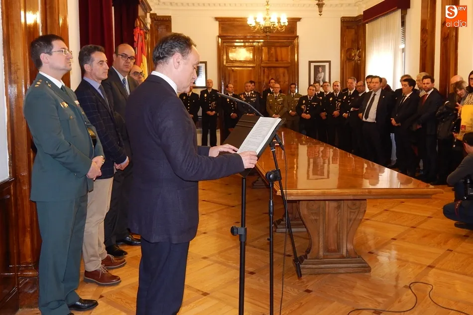 Foto 4 - Orden del M&eacute;rito Civil para An&iacute;bal Moro y Fernando Mart&iacute;n, &ldquo;dos magn&iacute;ficos empleados...