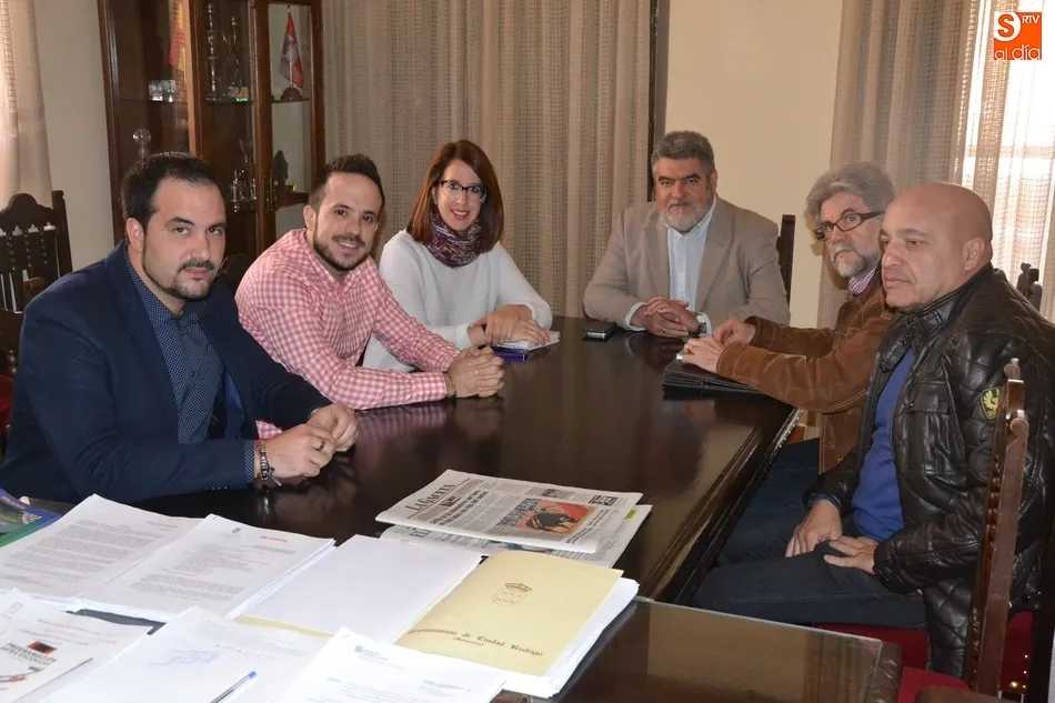 Codemirsa expone al Equipo de Gobierno sus dificultades económicas y solicita colaboración  