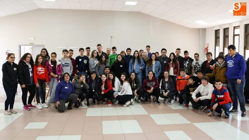 Alumnos y profesores implicados en la actividad