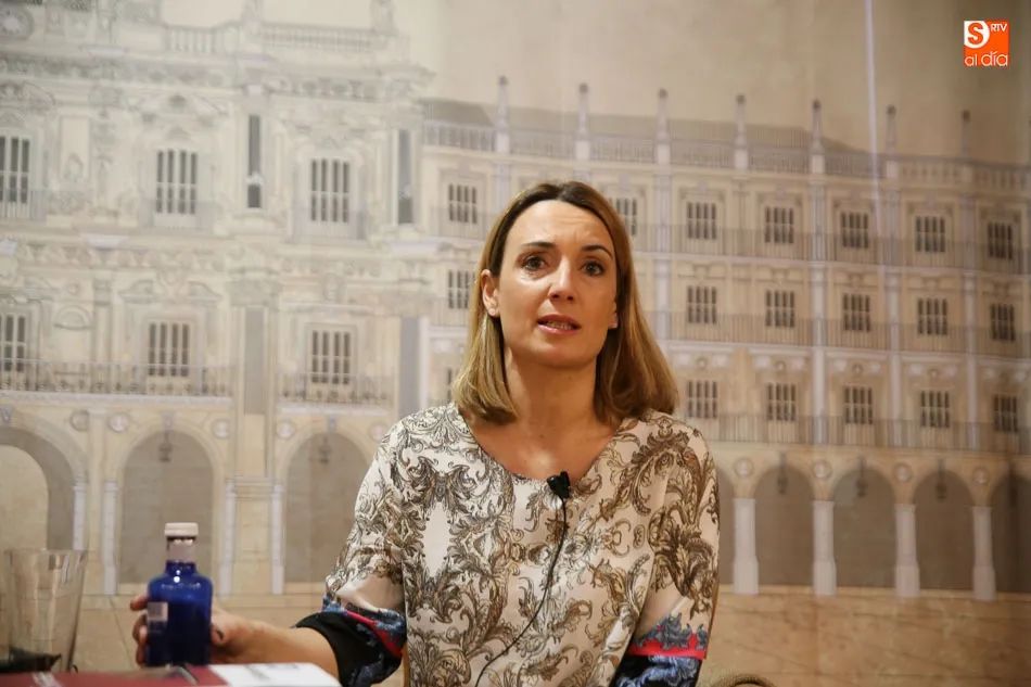 Foto 9 - Patricia Ram&iacute;rez presenta su nuevo libro en Salamanca  