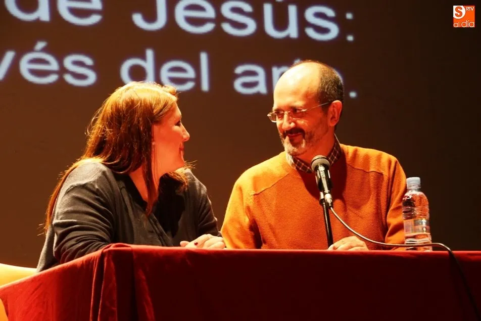 Mariano Casas, junto a la edil María Dolores Sánchez
