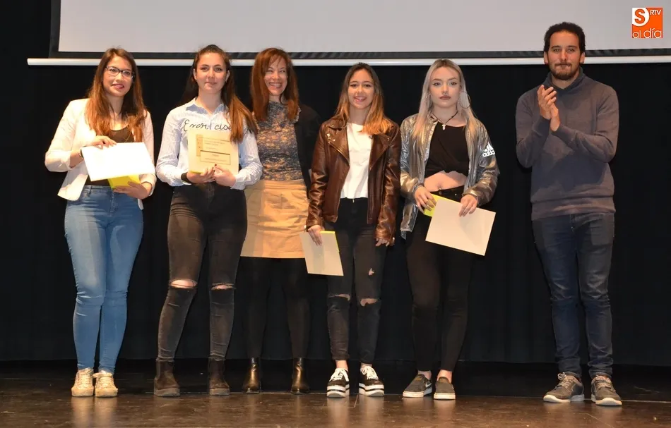 Foto 8 - El IES Tierra copa el podio del XVI Concurso de Ideas Empresariales  