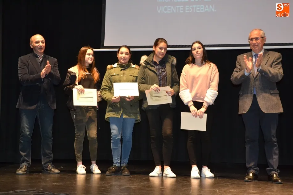 Foto 7 - El IES Tierra copa el podio del XVI Concurso de Ideas Empresariales  